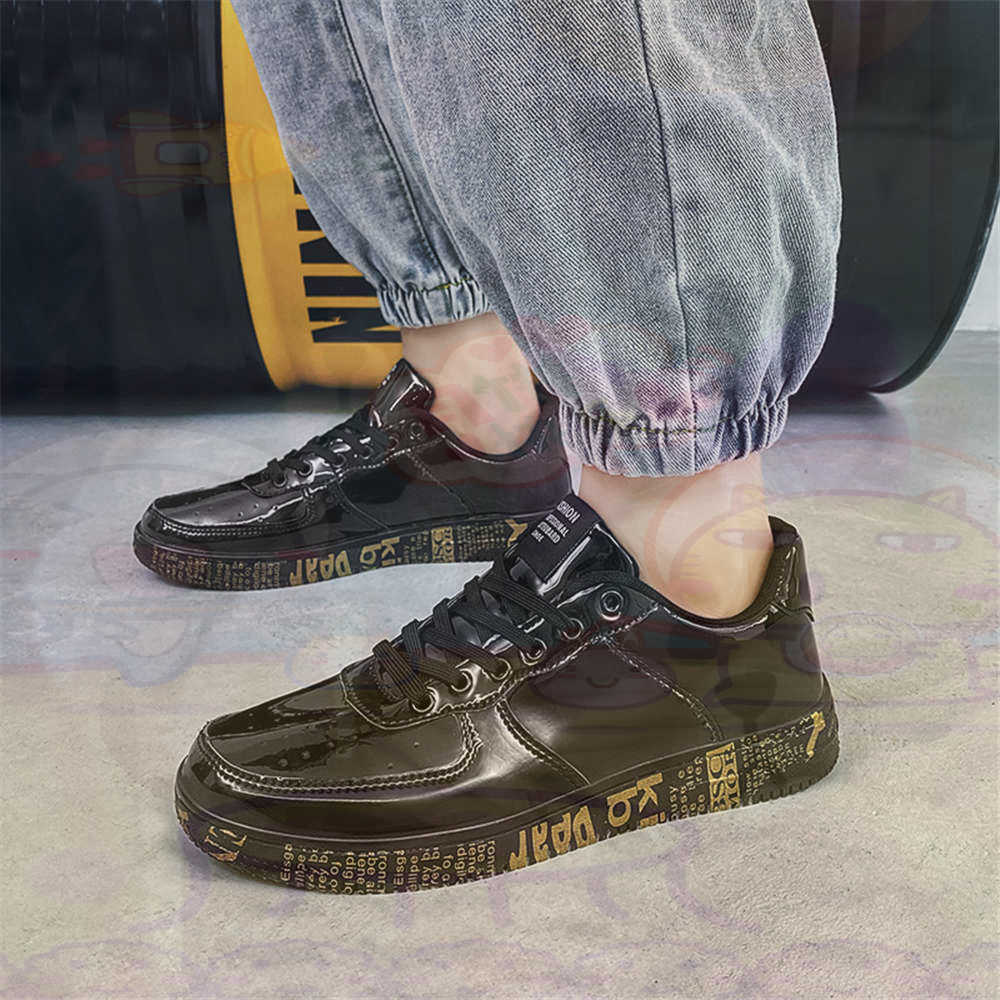 Round Foot Size 45 Sneakers Wh - Streetwear Brand Uk recension och pris